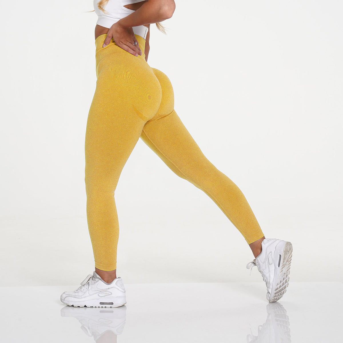 Hzori European and American Seamless Knitted Small Crescent Breathable Quick-Drying Fitness Pants High Waist Peach Hip Tight Stretch Hip Lift Yoga Pants