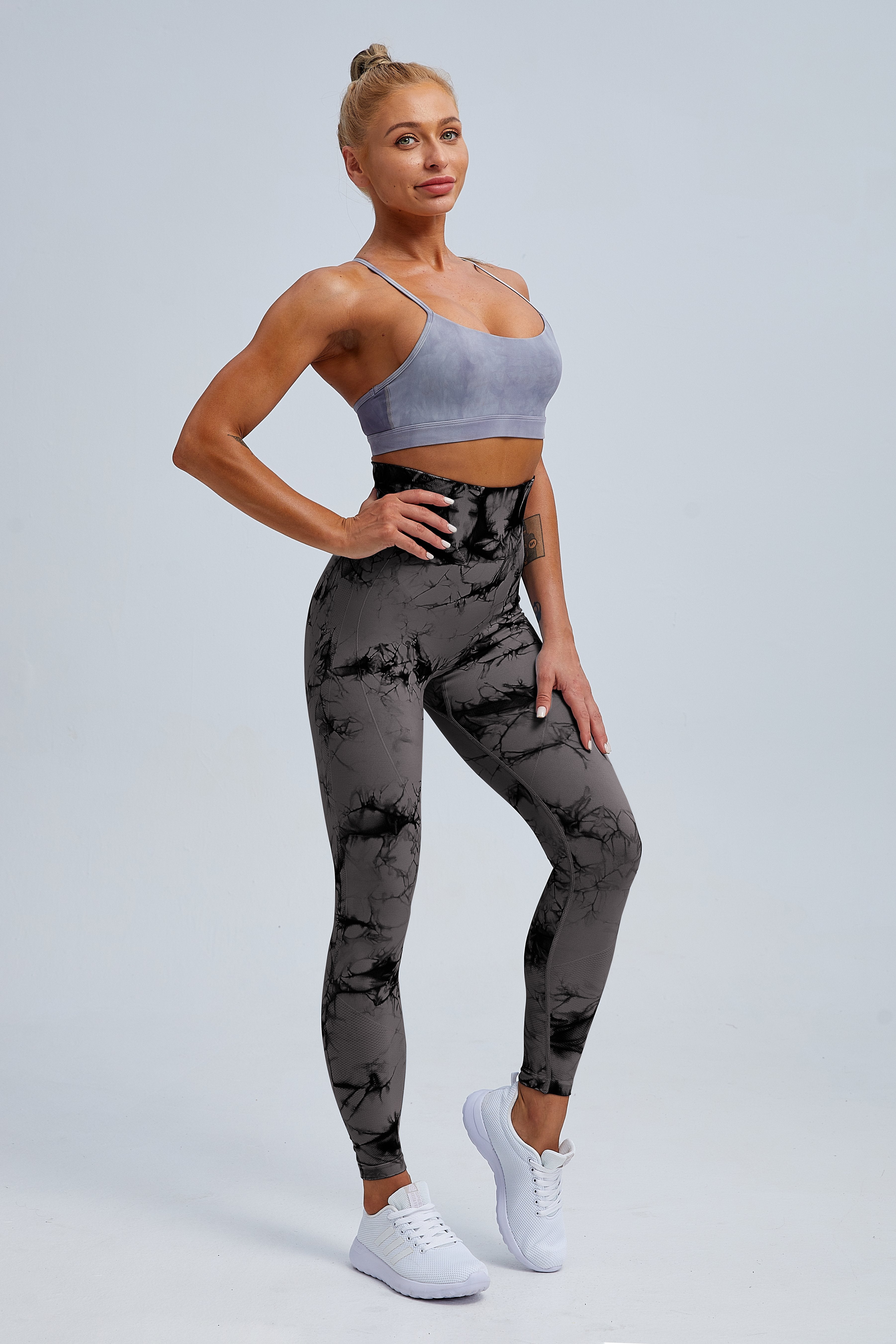 HZORI® | Butt Lifting Watery Dye Scrunch Legging