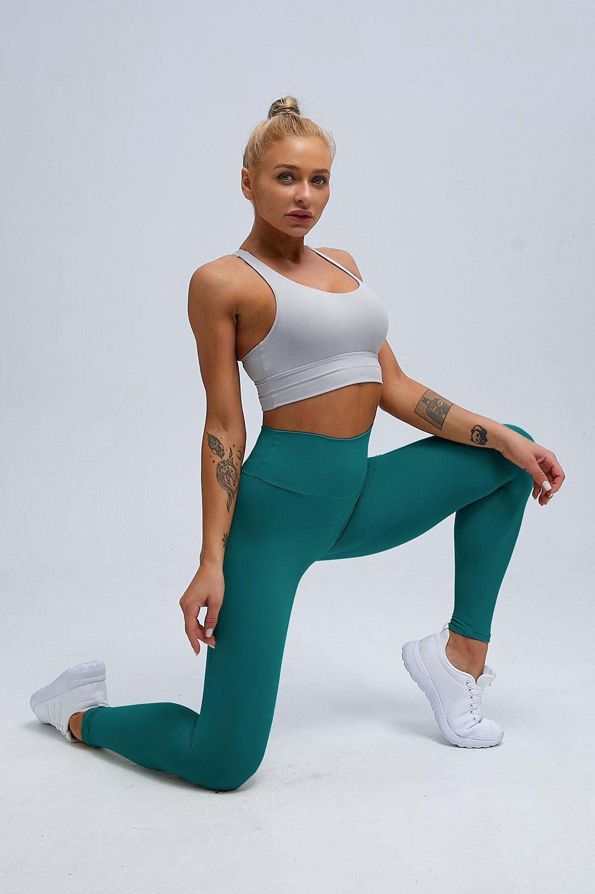 HZORI® | Booty Lifting Buttery Scrunch Legging