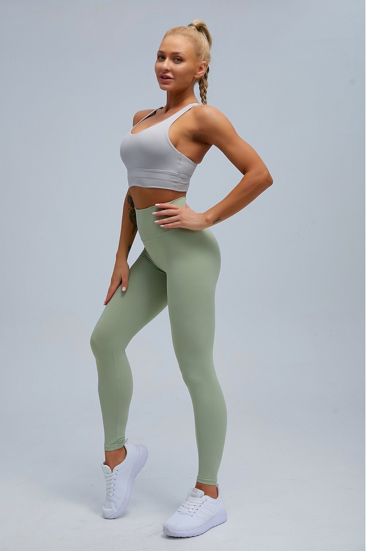 HZORI® | Booty Lifting Buttery Scrunch Legging