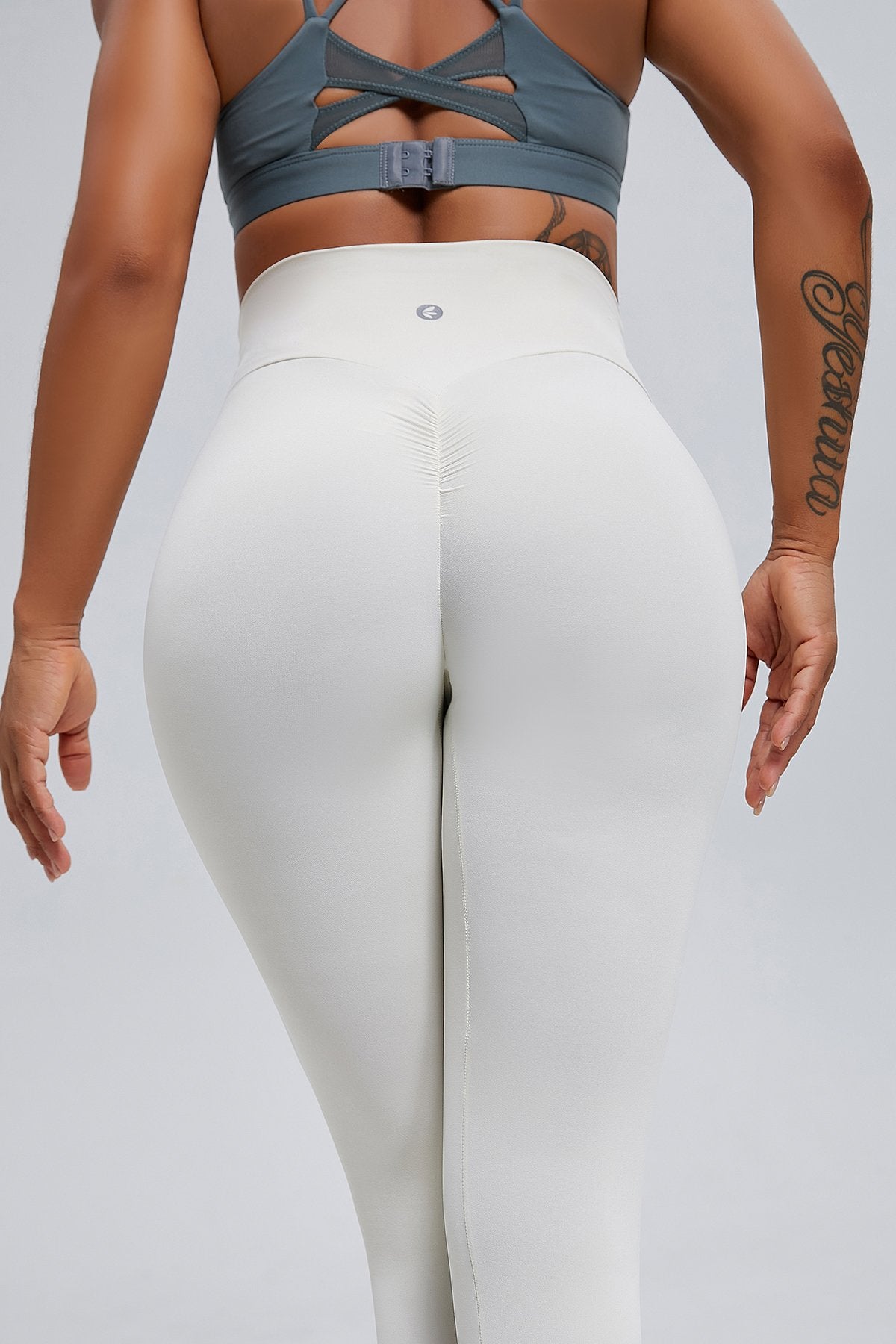 HZORI® | Booty Lifting Buttery Scrunch Legging